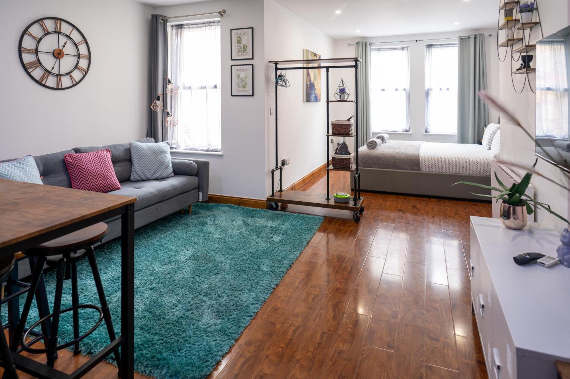 Reef7 - Modern Central Flat, 5 Mins From Beach, Centre And Bournemouth International Centre מראה חיצוני תמונה